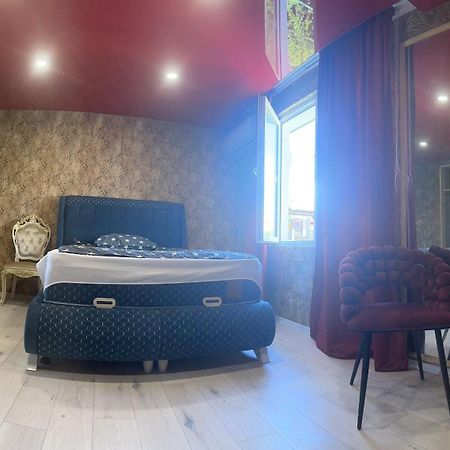 נסבר Double Bed Room מראה חיצוני תמונה